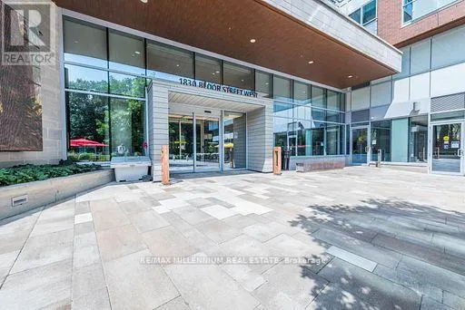 403 - 1830 BLOOR STREET