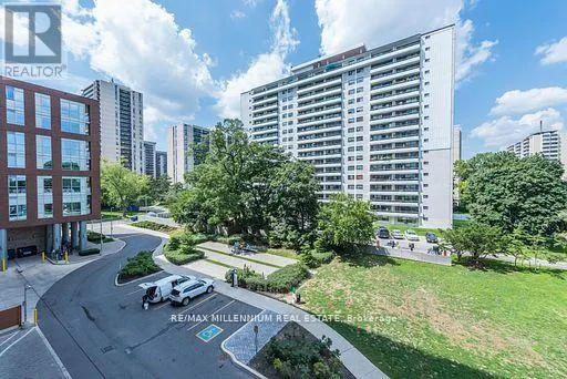 403 - 1830 BLOOR STREET