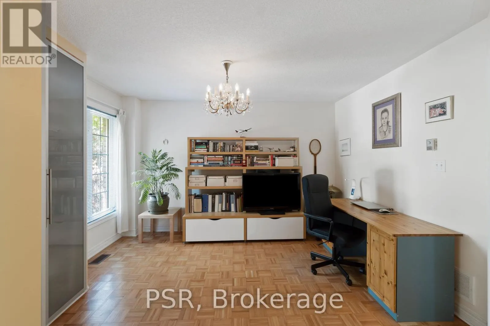 960 FIELDER DRIVE