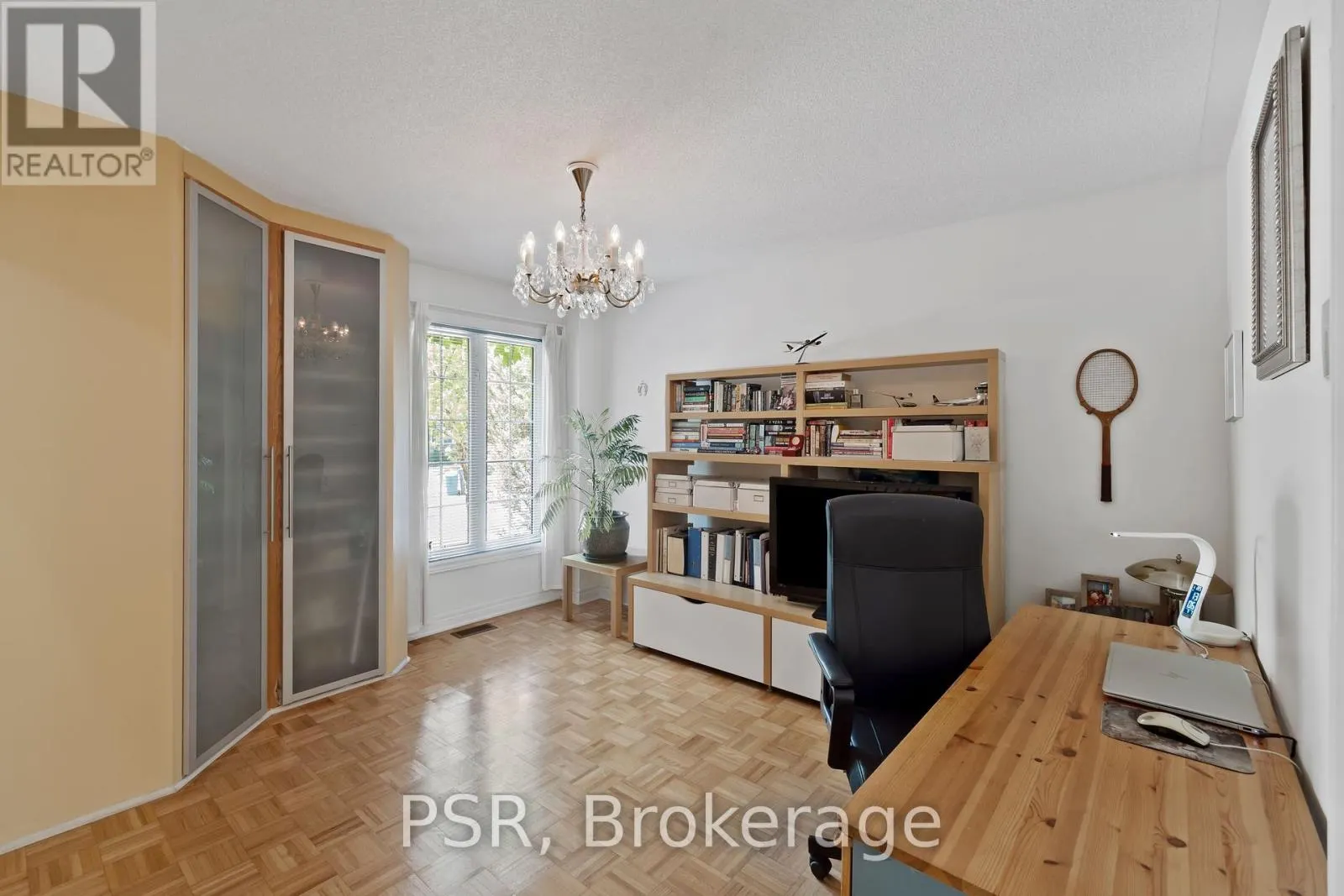 960 FIELDER DRIVE