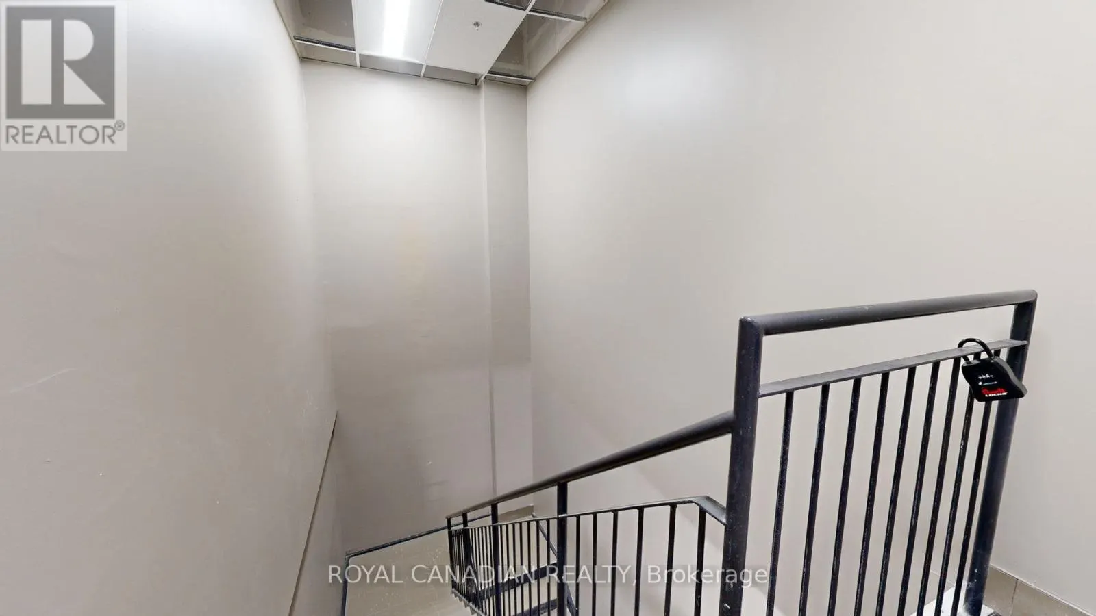 202 - 6475 MAYFIELD ROAD