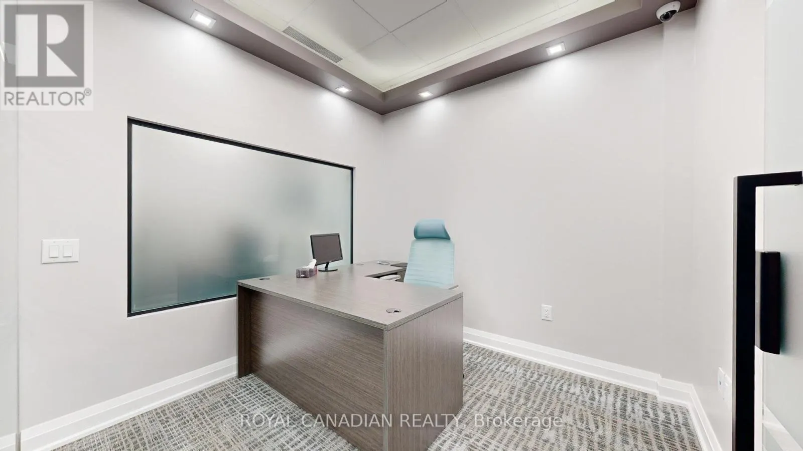 202 - 6475 MAYFIELD ROAD