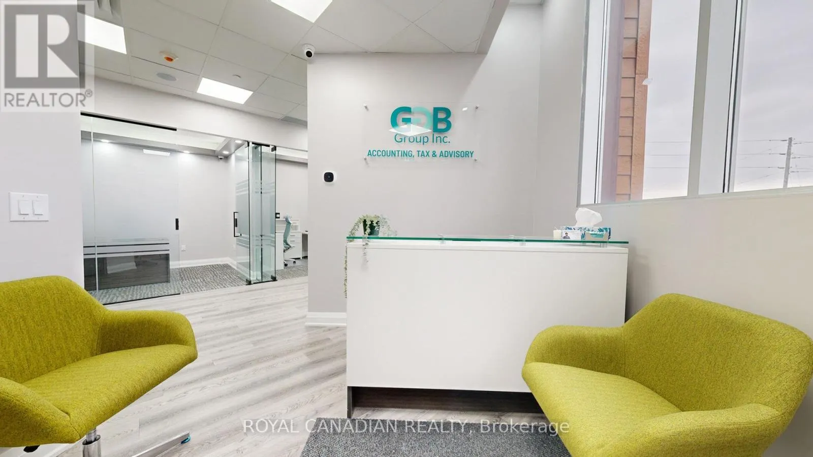 202 - 6475 MAYFIELD ROAD