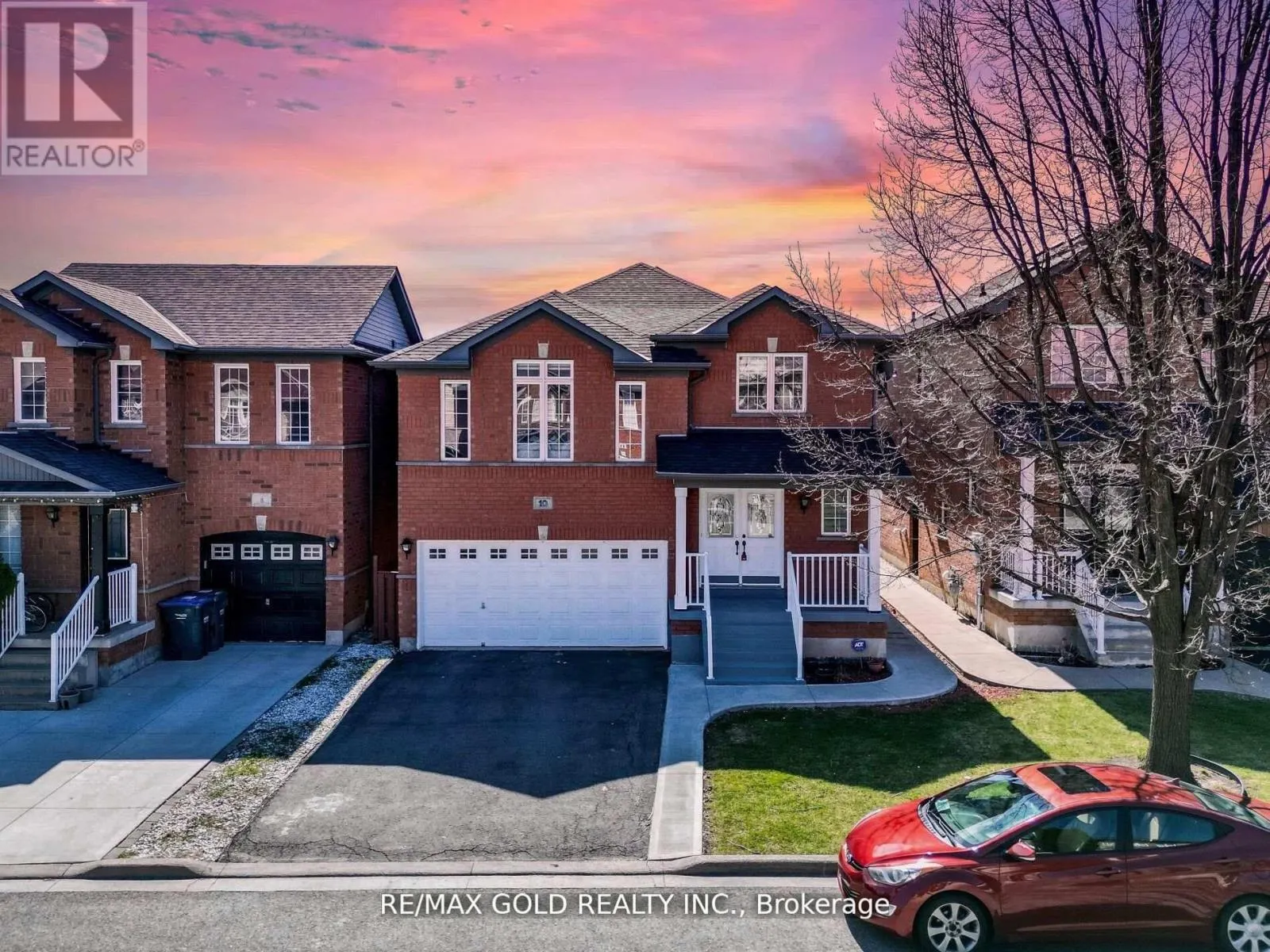 10 CHESTERMERE (BSMT) CRESCENT