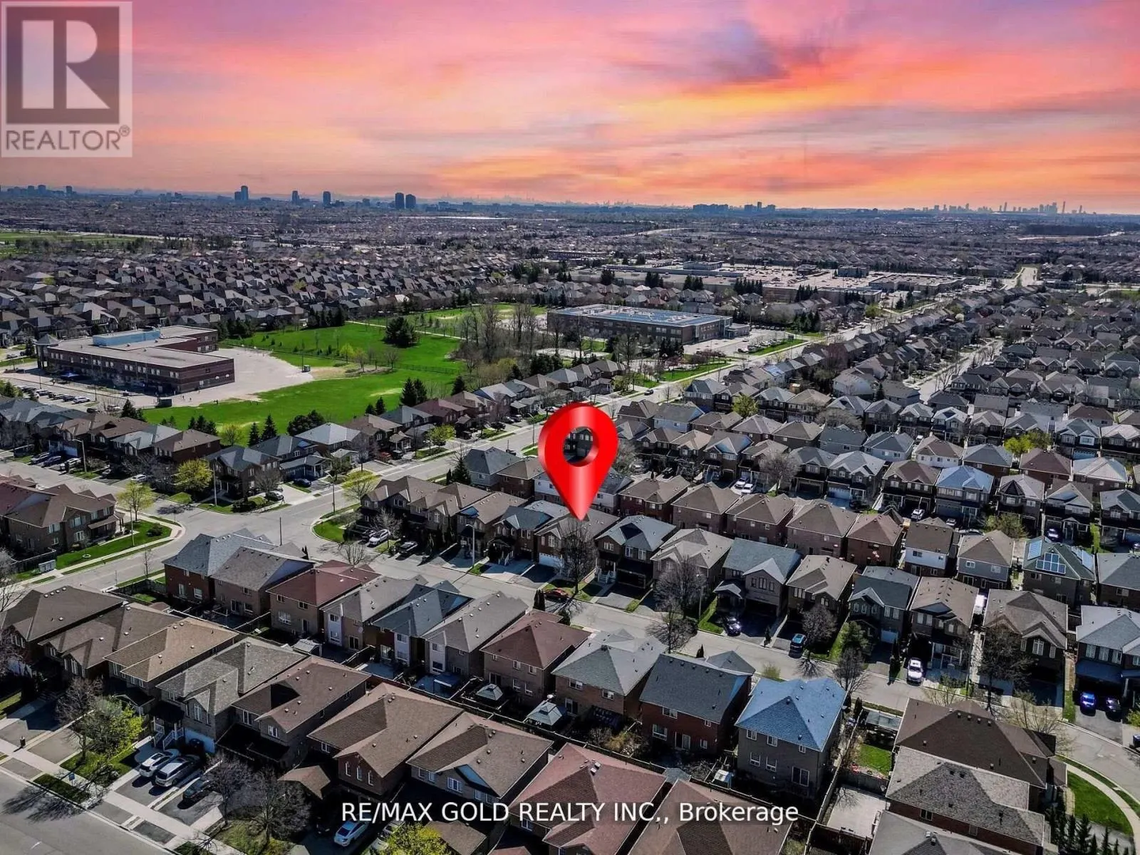 10 CHESTERMERE (BSMT) CRESCENT