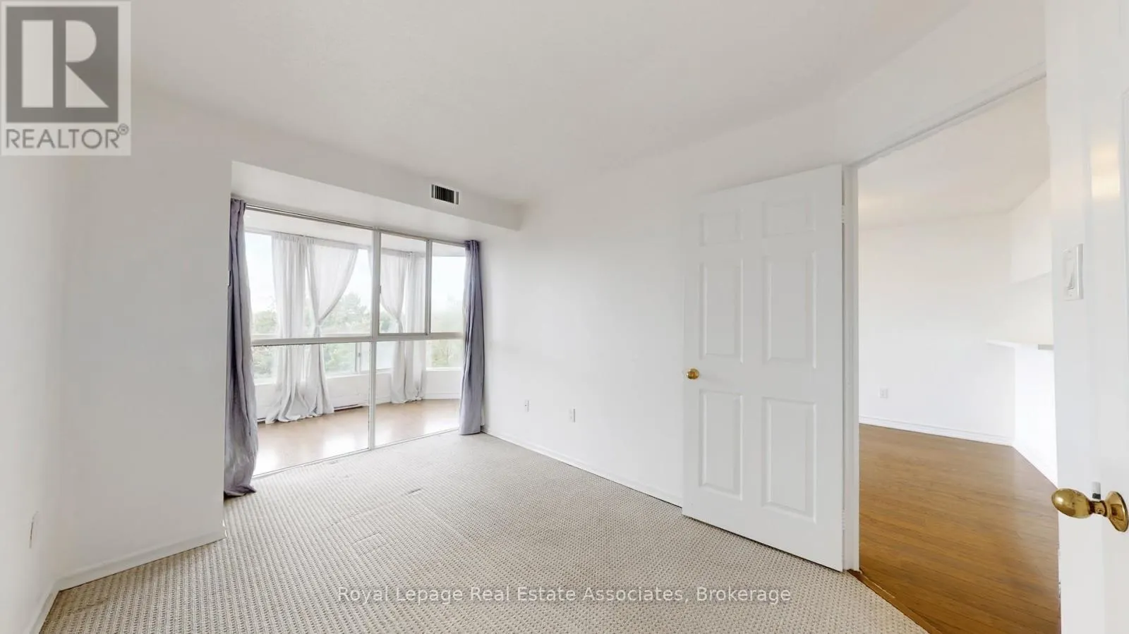 312 - 4470 TUCANA COURT