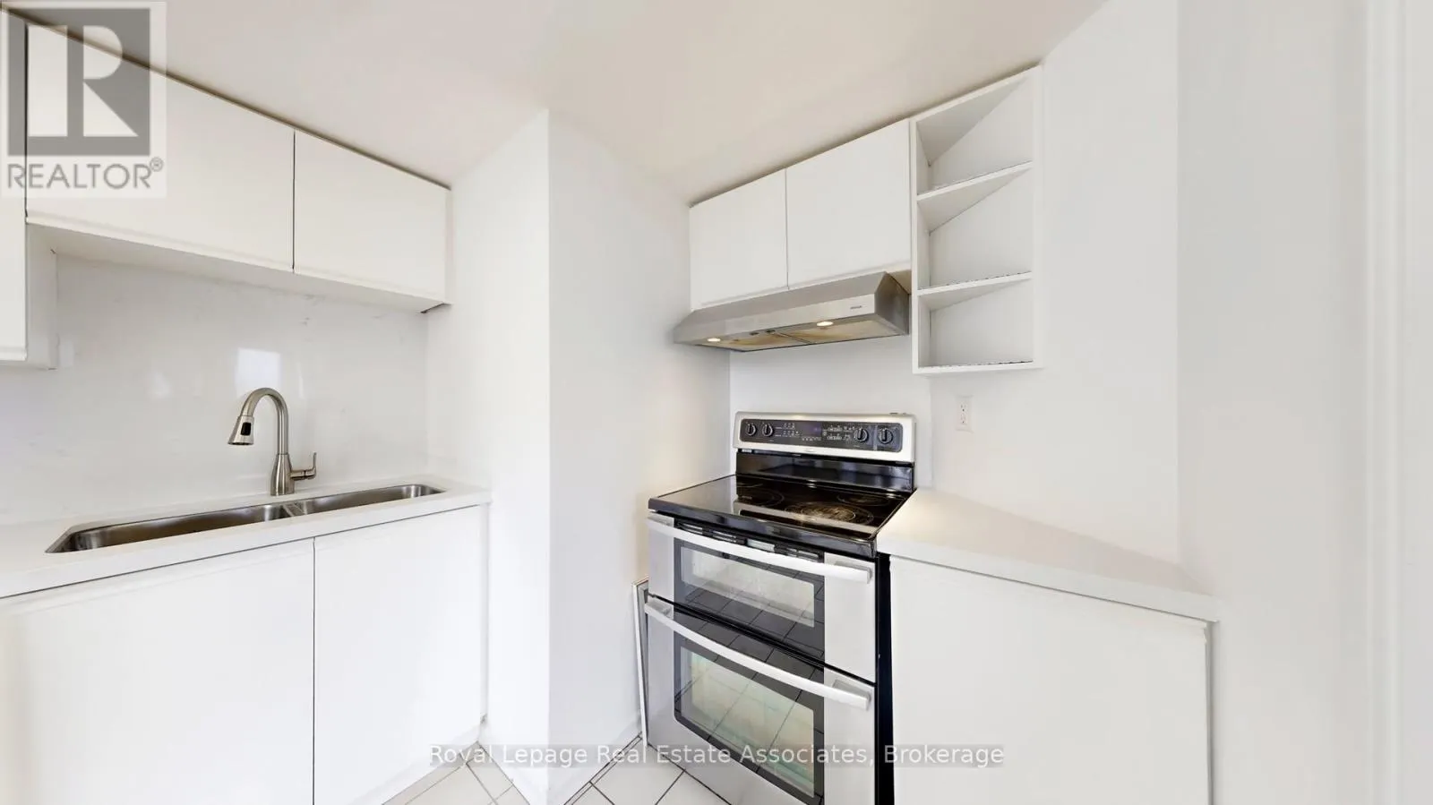 312 - 4470 TUCANA COURT