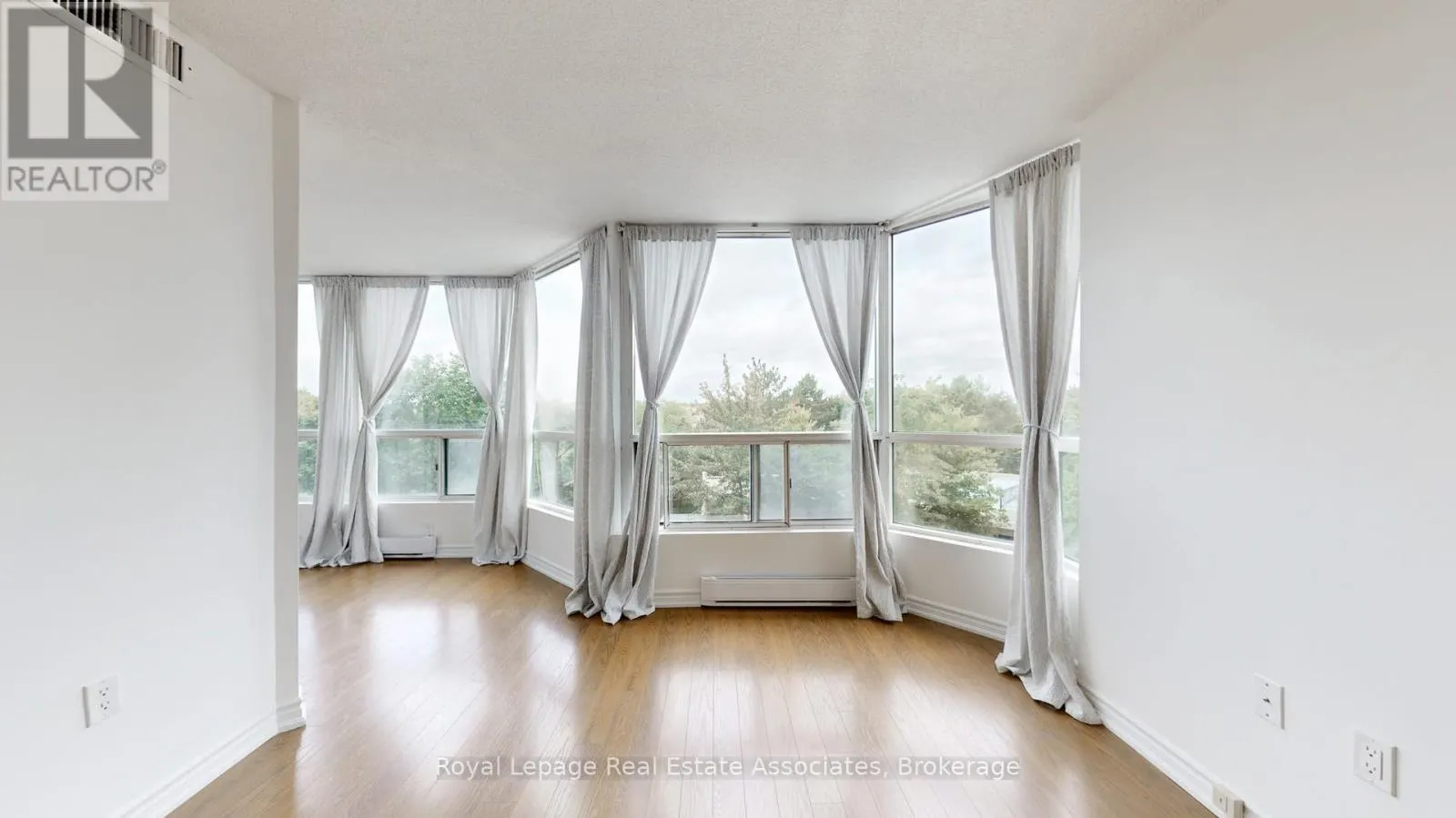 312 - 4470 TUCANA COURT
