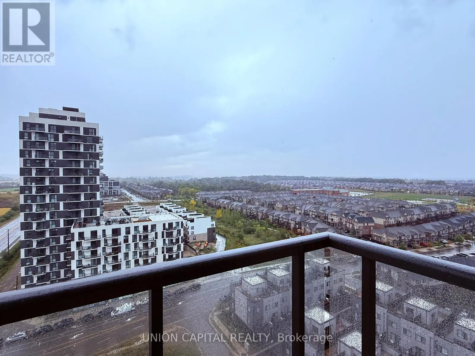 1506 - 3079 TRAFALGAR ROAD