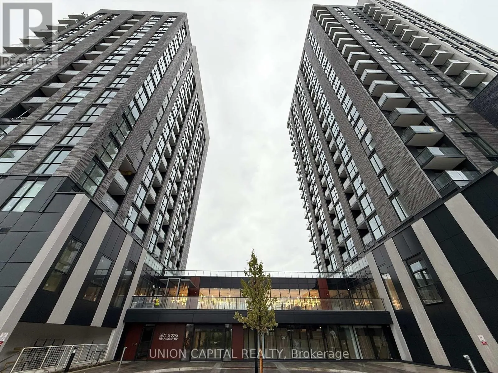 1506 - 3079 TRAFALGAR ROAD