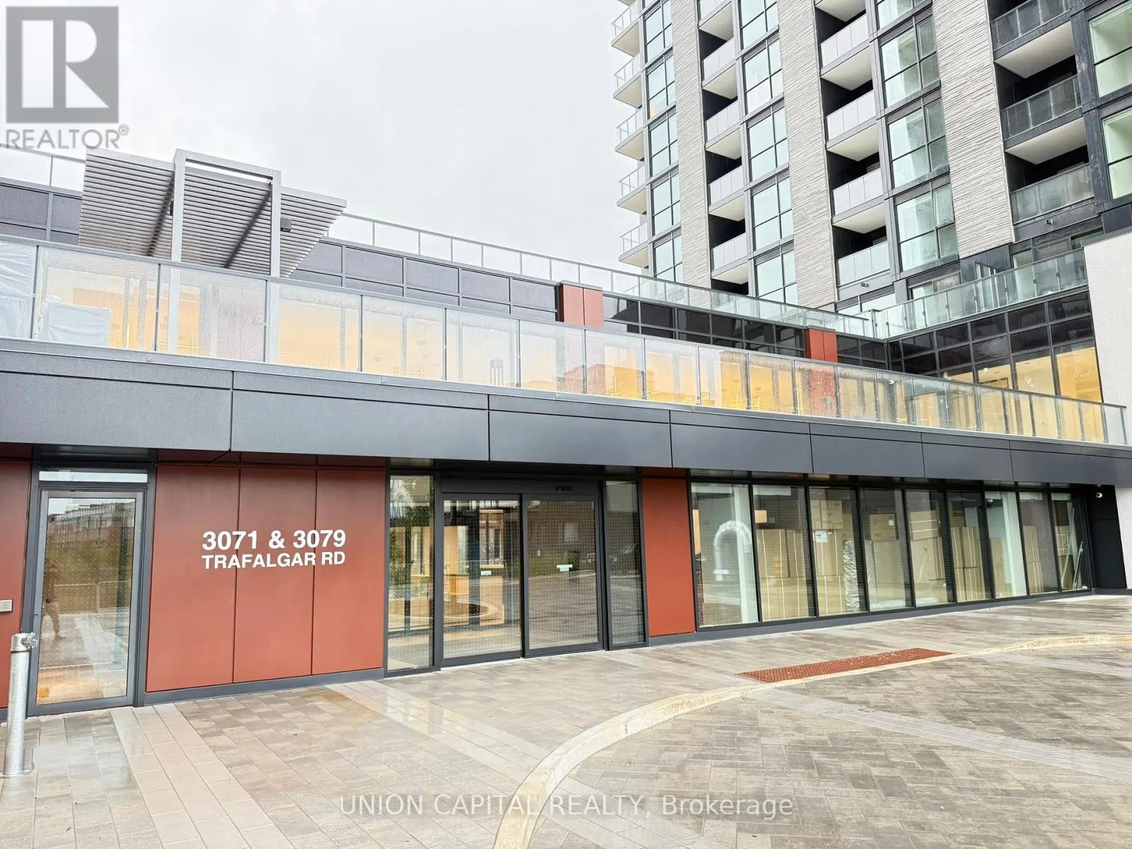 1506 - 3079 TRAFALGAR ROAD
