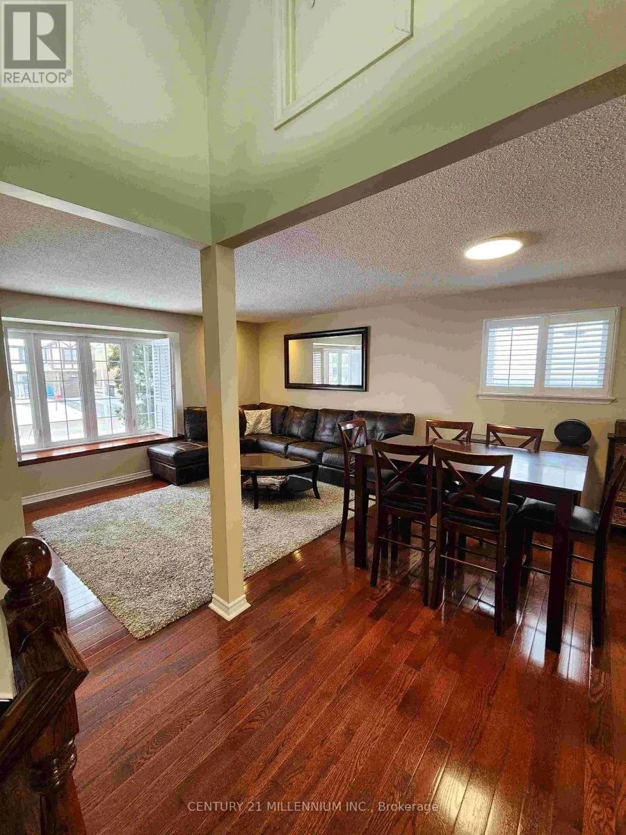 UPPER - 51 MANCROFT CRESCENT
