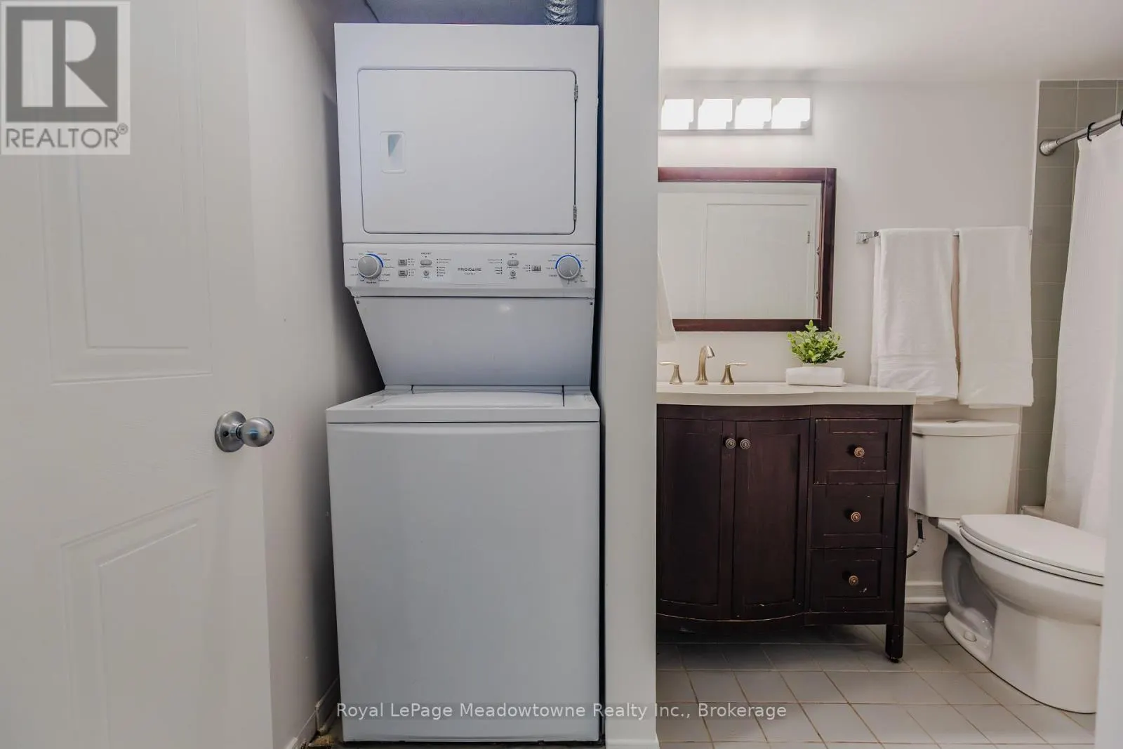 112 - 1496 PILGRIMS WAY, #112