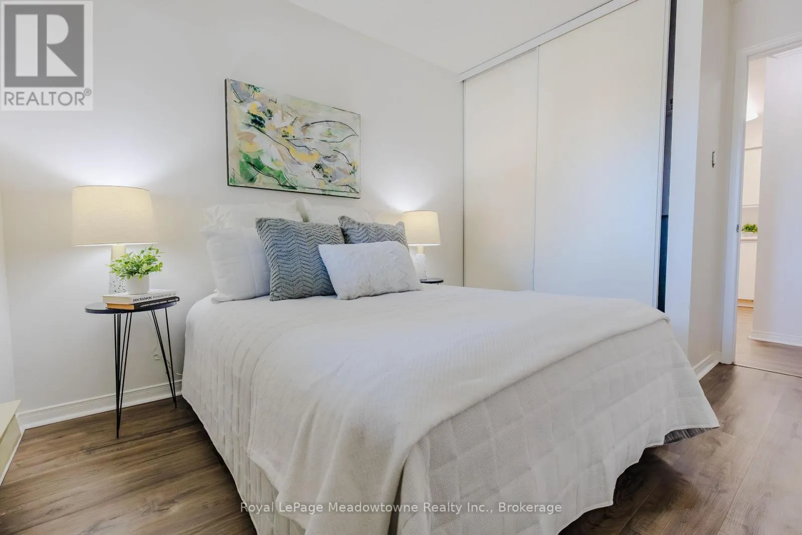 112 - 1496 PILGRIMS WAY, #112