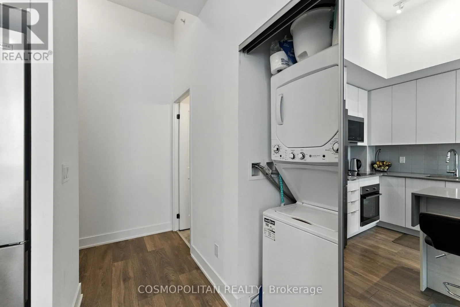355 - 2489 TAUNTON ROAD, #355