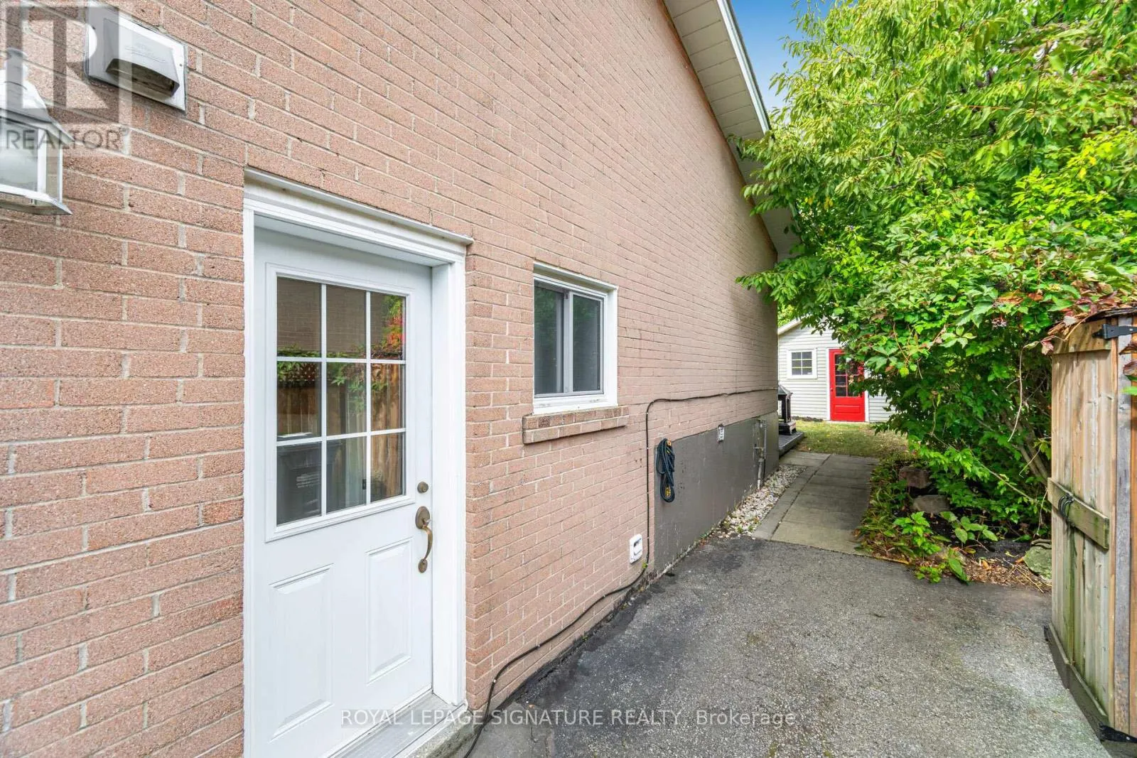 2431 PADSTOW CRESCENT