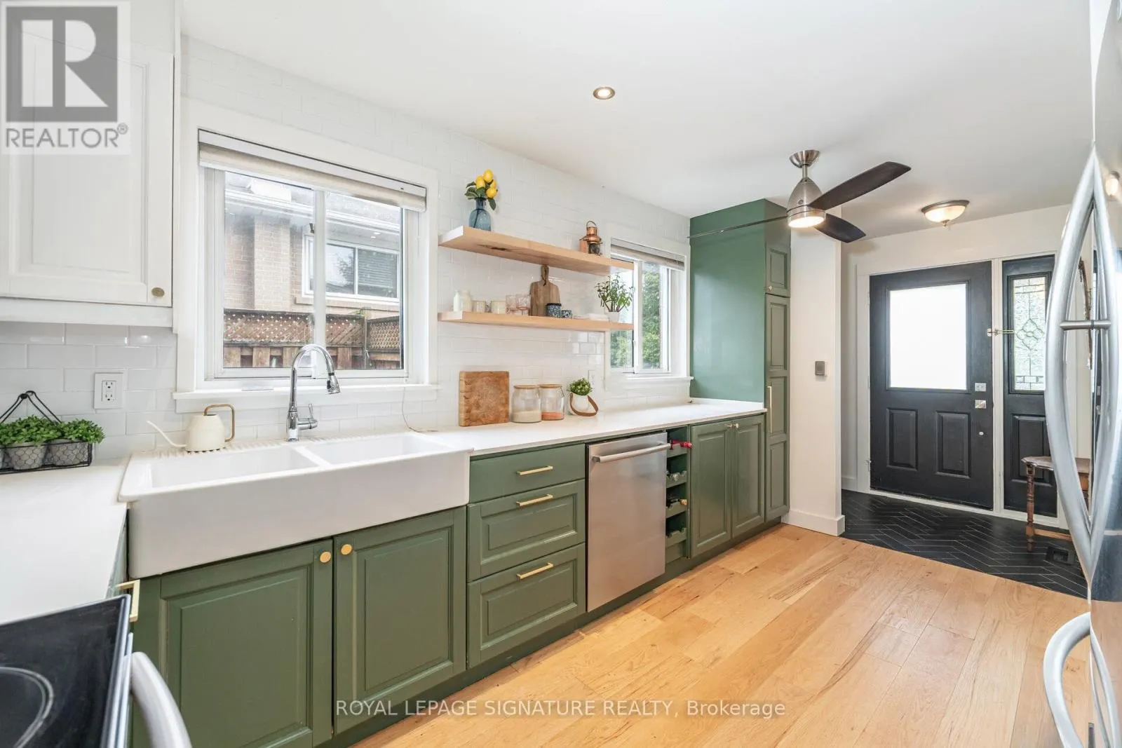 2431 PADSTOW CRESCENT
