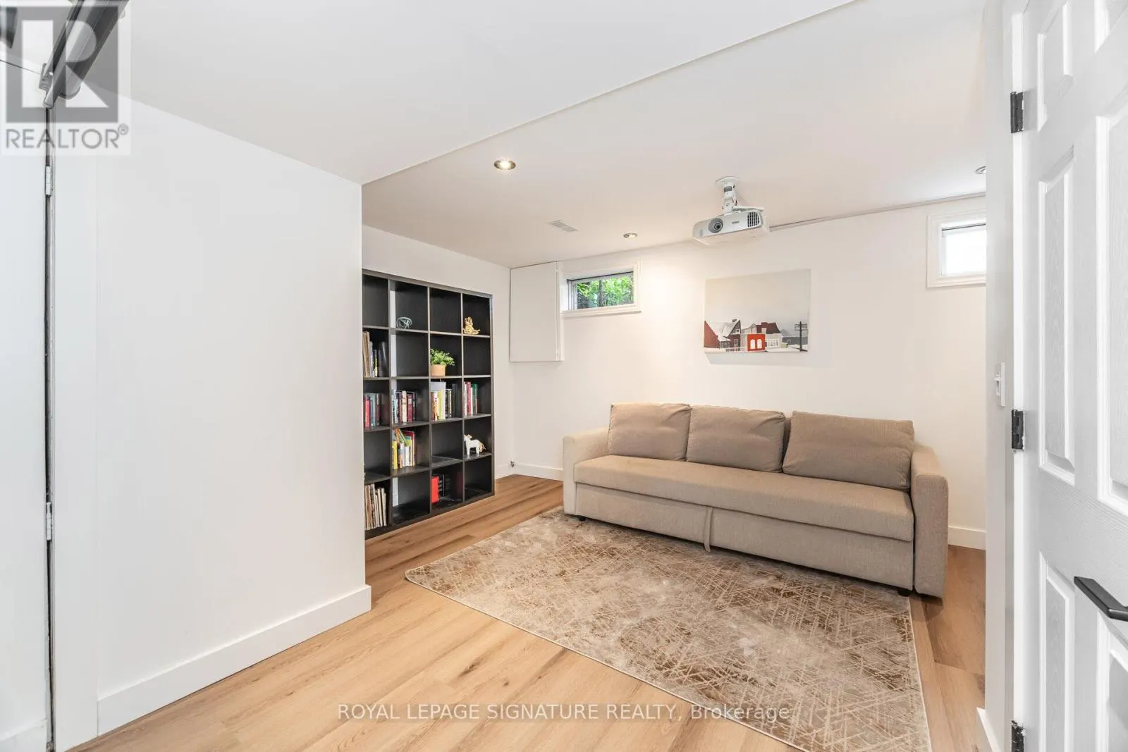 2431 PADSTOW CRESCENT