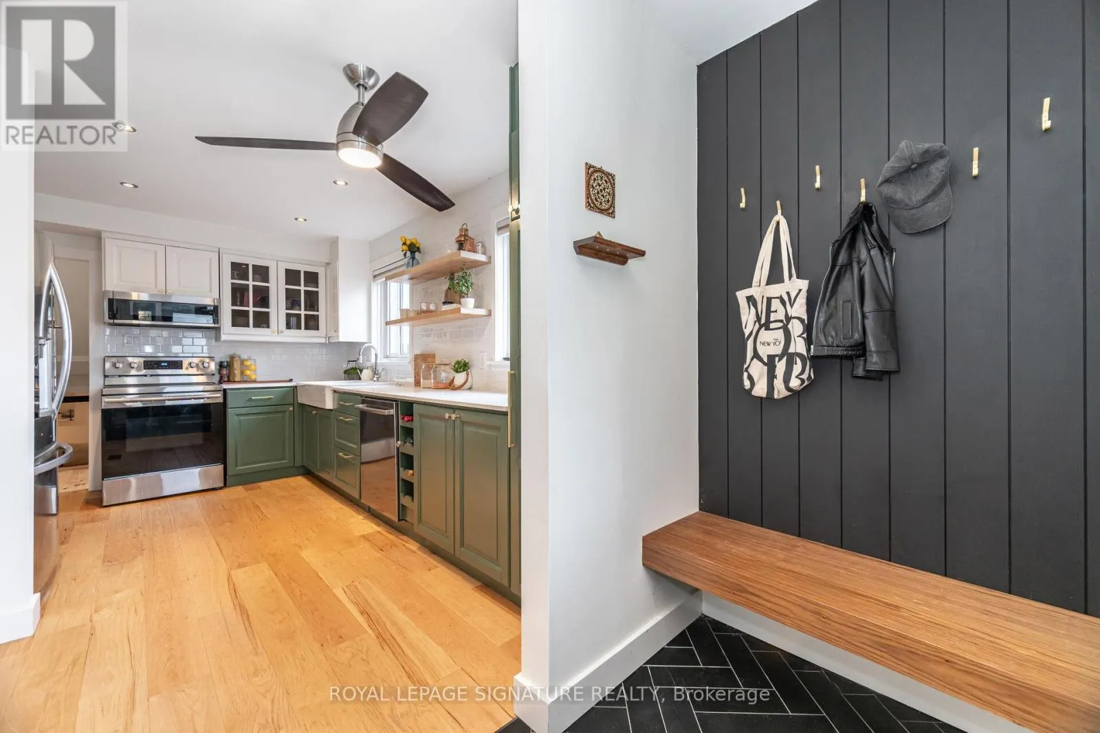 2431 PADSTOW CRESCENT