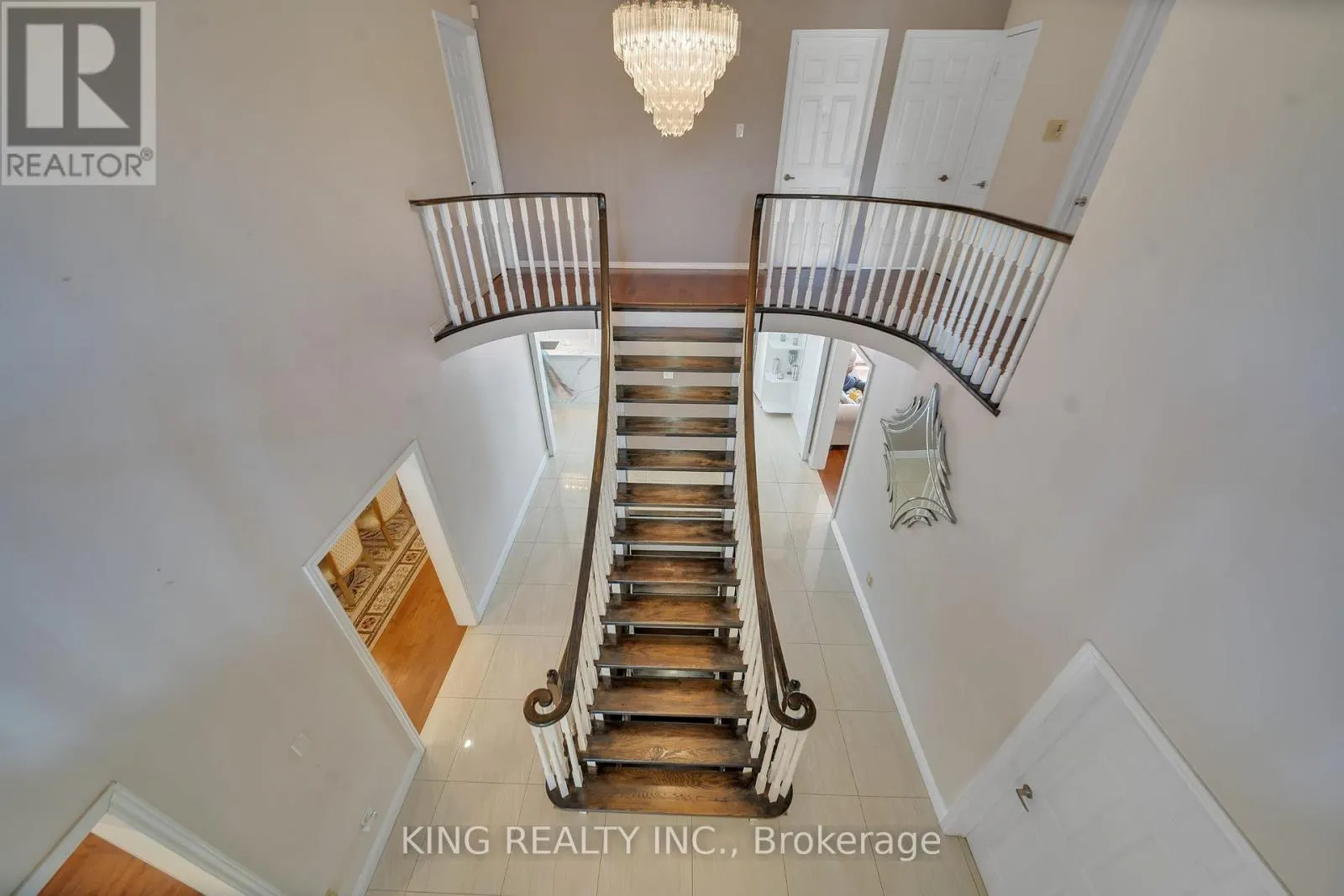 2606 AMBERCROFT TRAIL