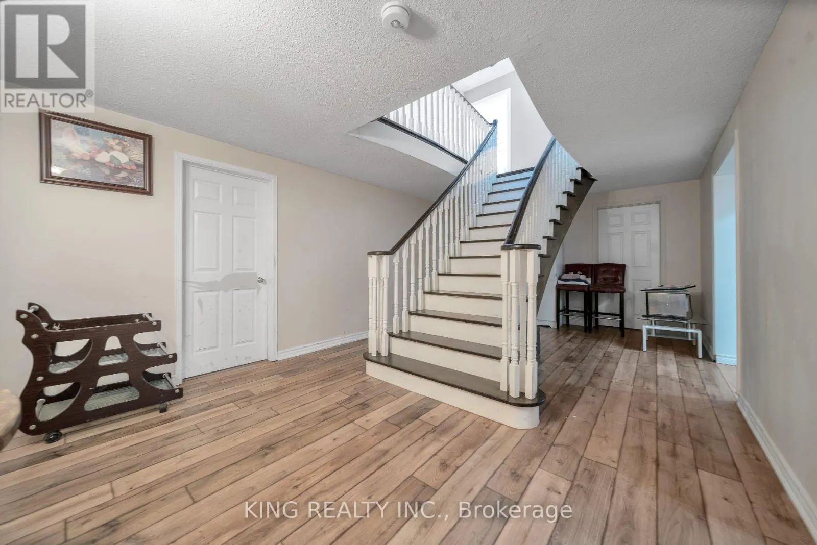2606 AMBERCROFT TRAIL