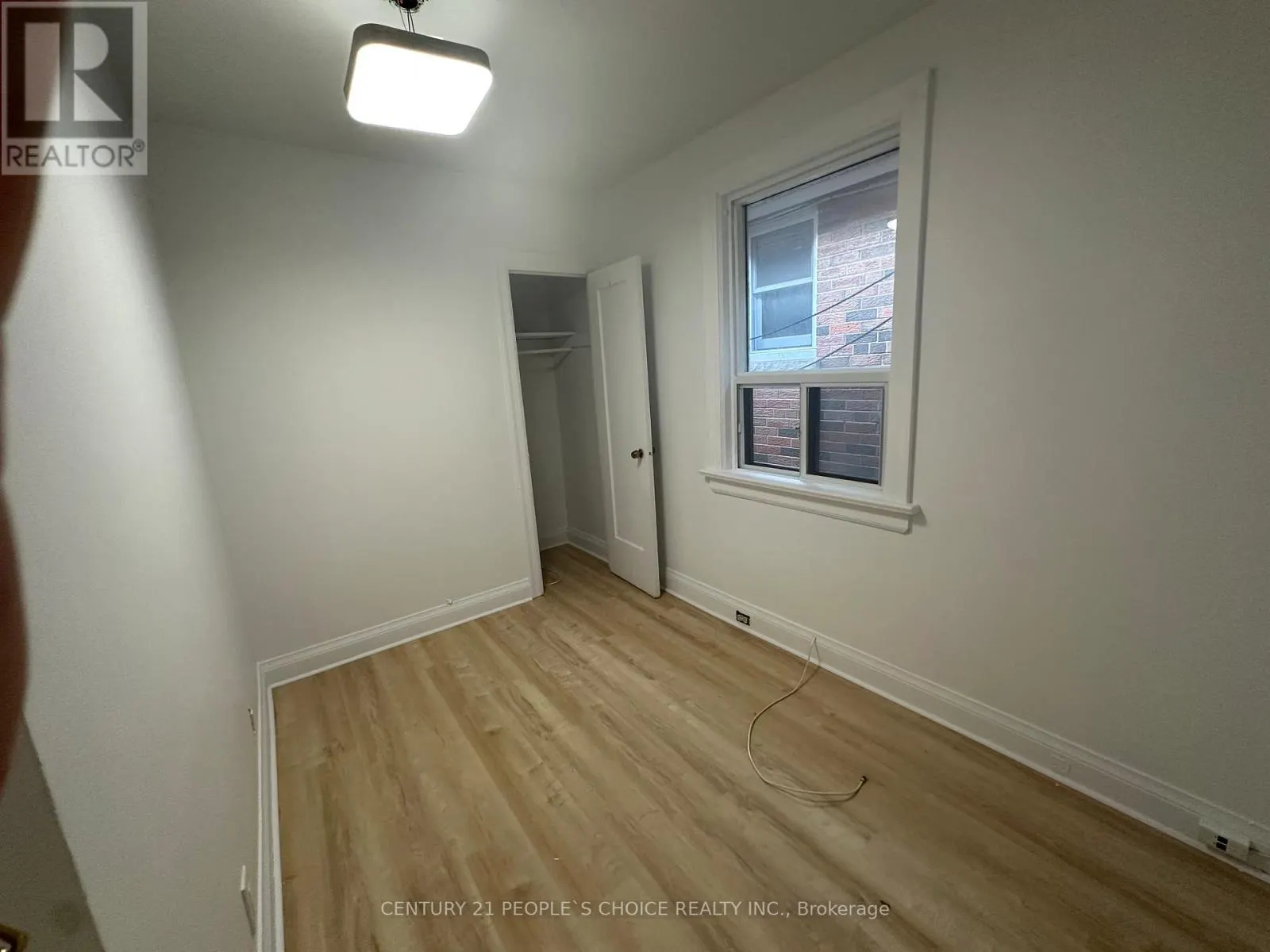 MAIN - 28 MONTCALM AVENUE