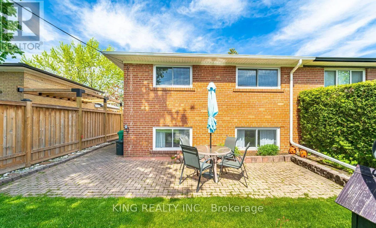 43 GRANGE DRIVE