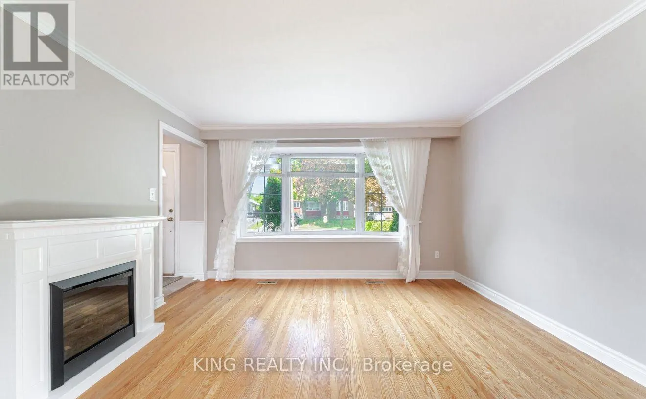 43 GRANGE DRIVE