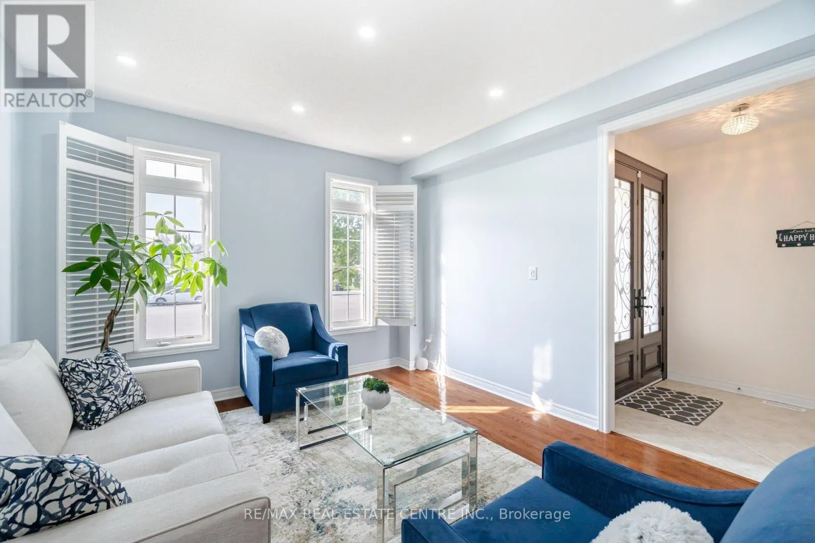 7 PRINCE EDWARD BOULEVARD