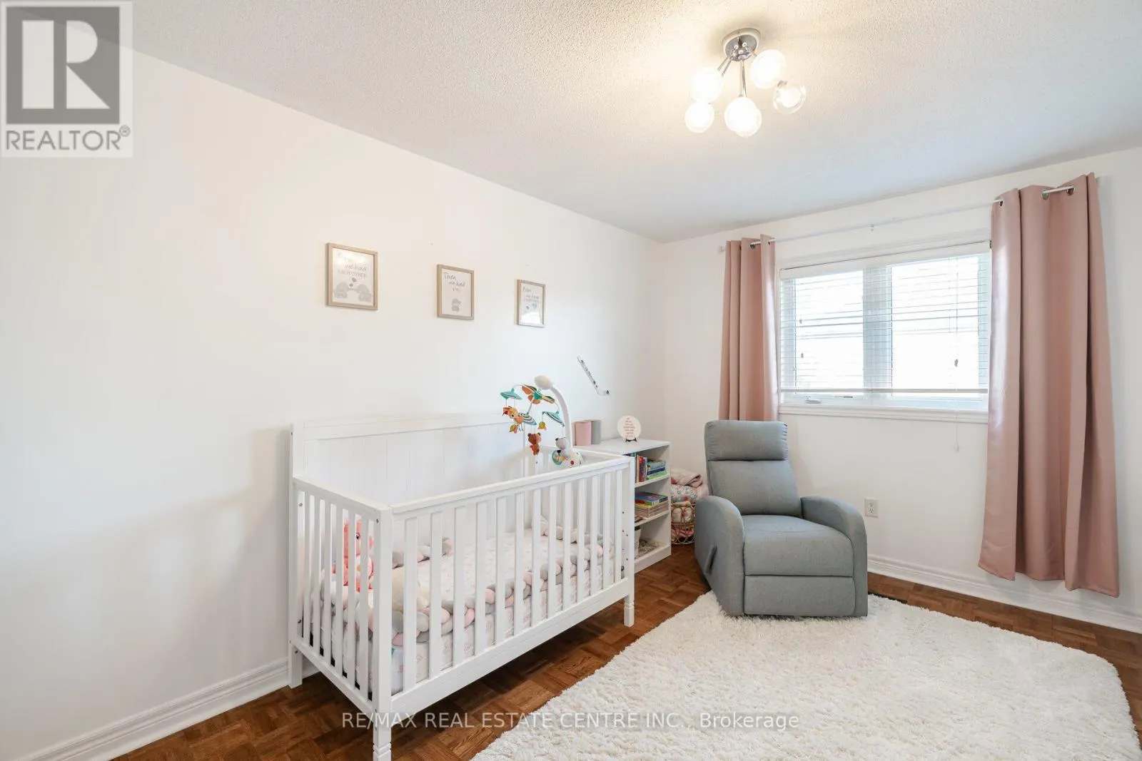 7 PRINCE EDWARD BOULEVARD
