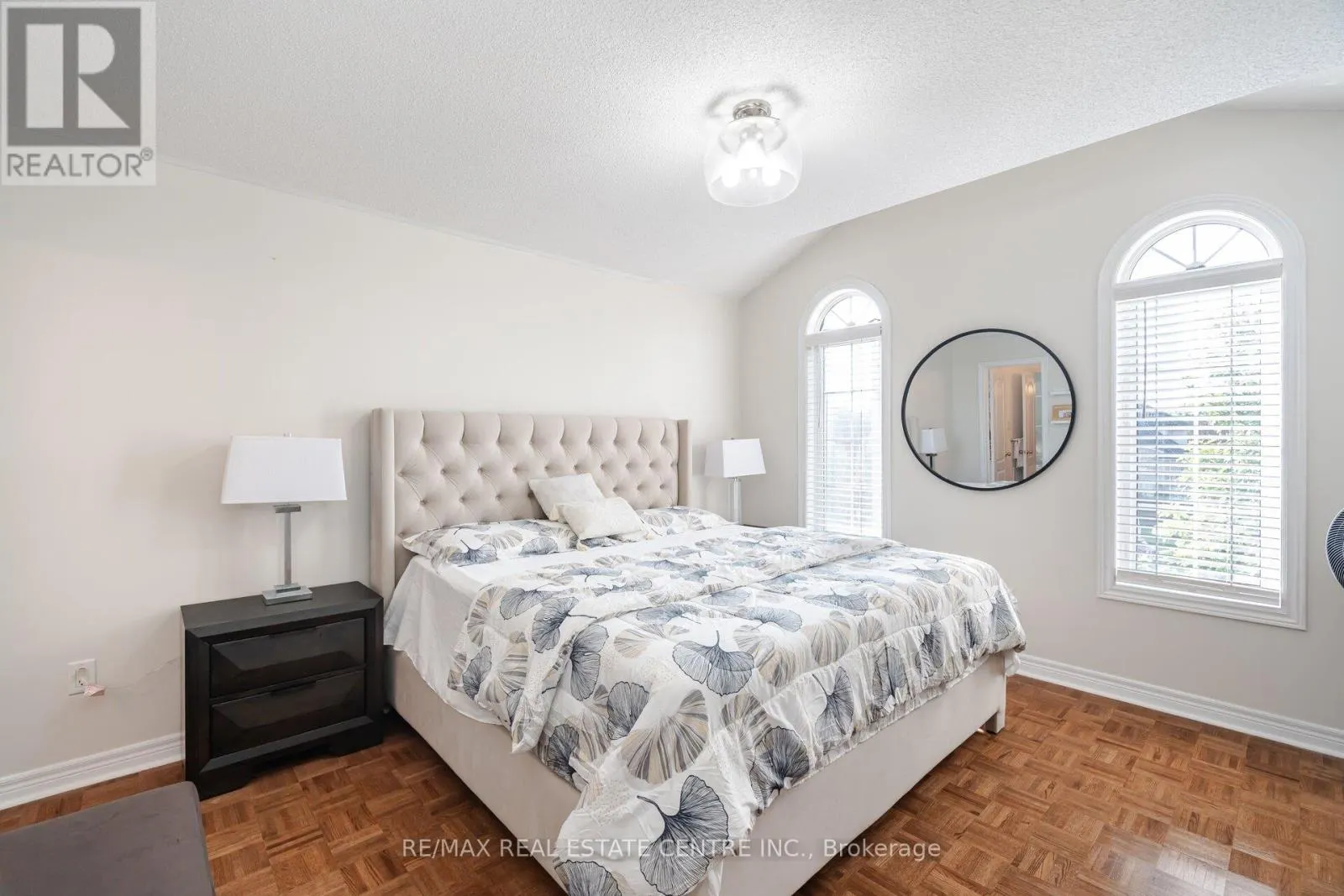 7 PRINCE EDWARD BOULEVARD