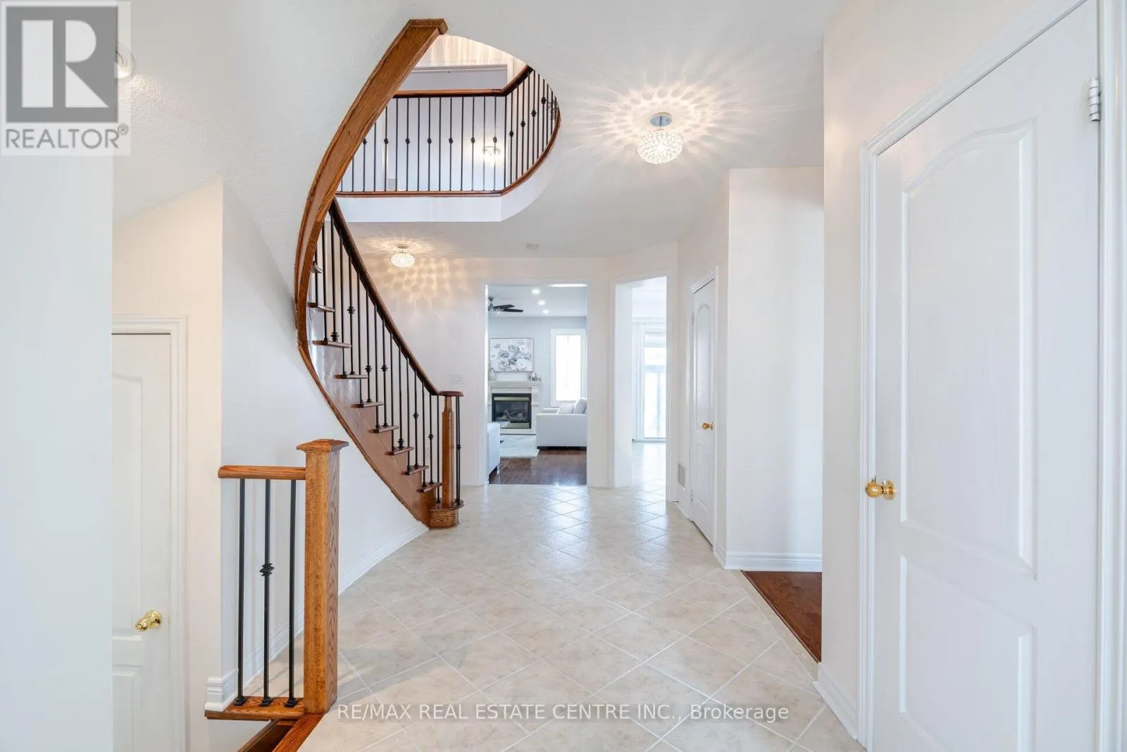 7 PRINCE EDWARD BOULEVARD