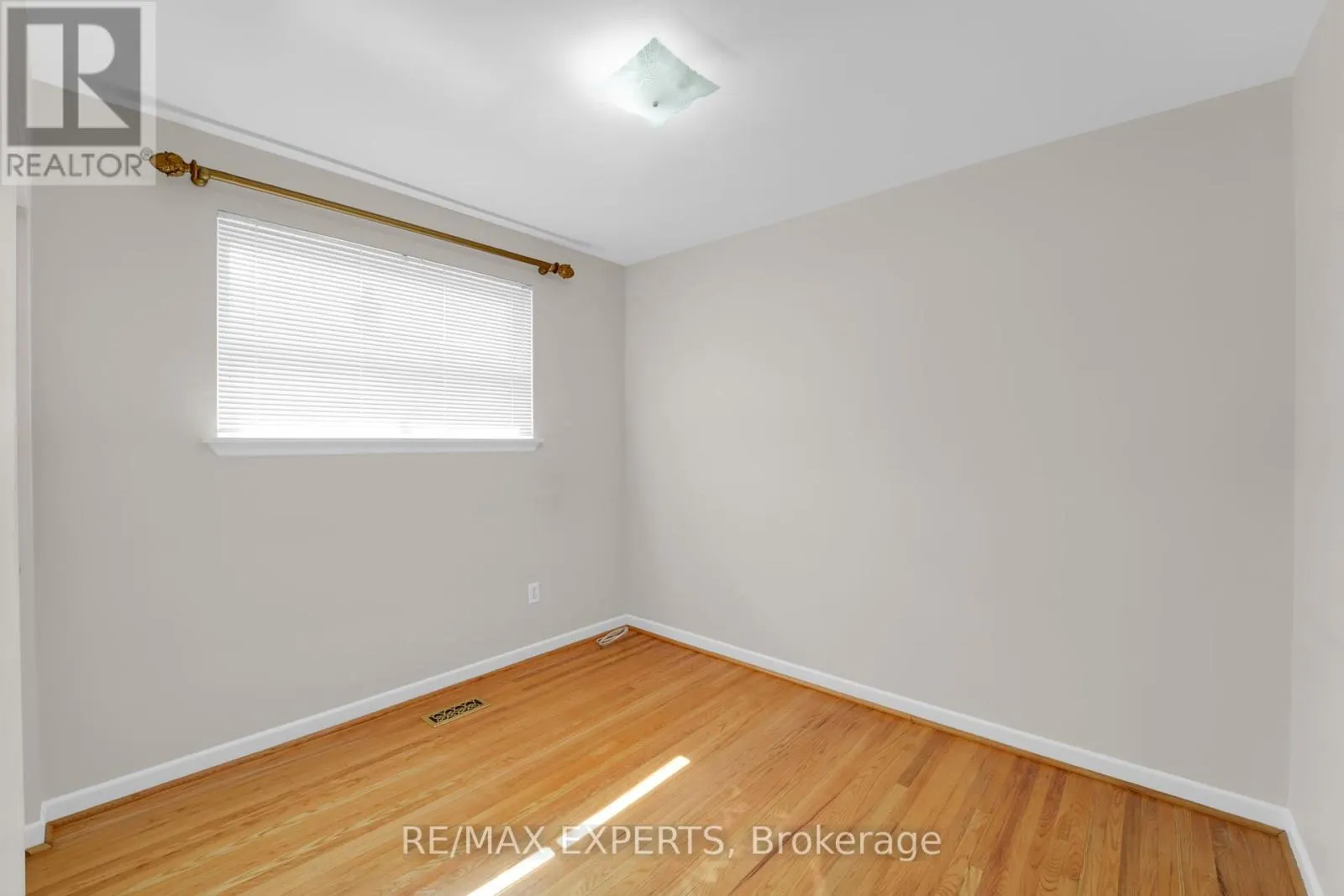 43 COQUETTE ROAD