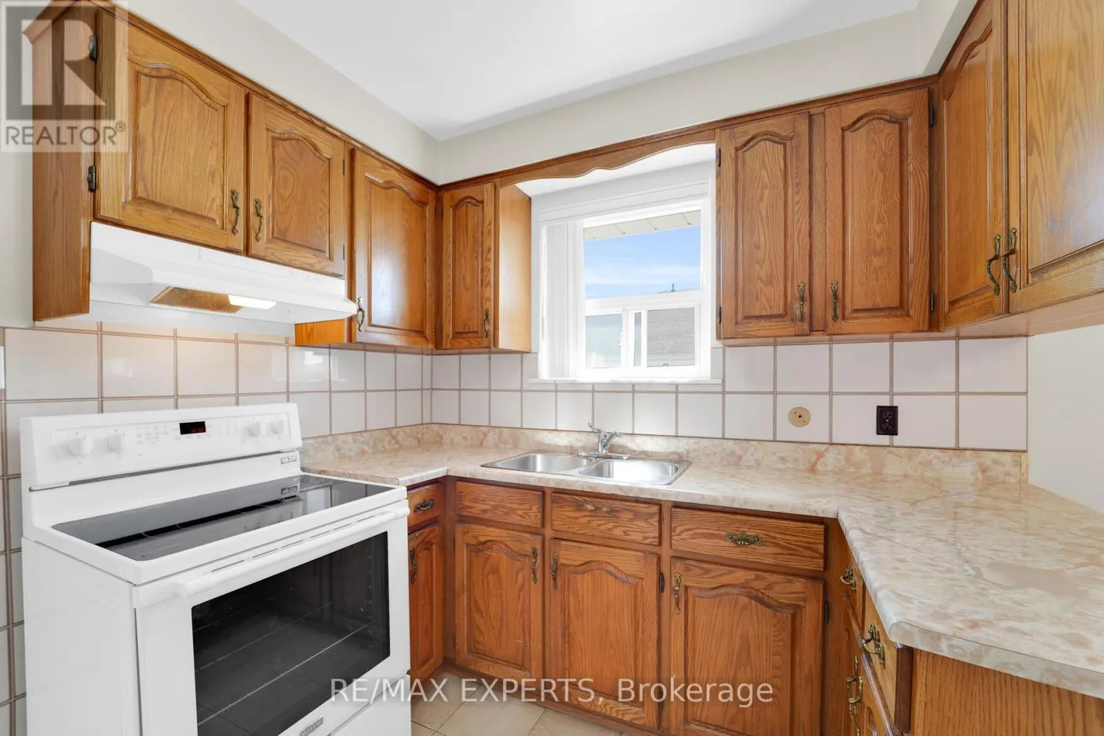 43 COQUETTE ROAD