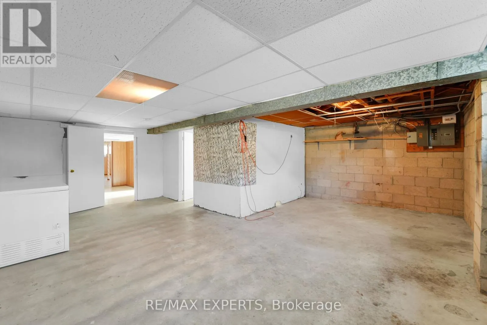 43 COQUETTE ROAD