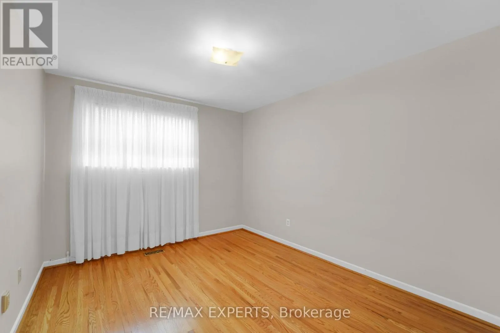 43 COQUETTE ROAD