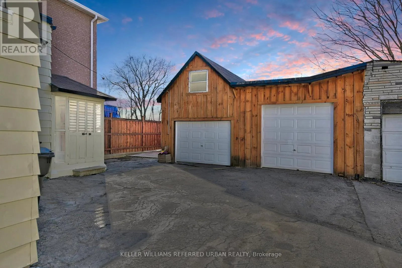 64 HILLDALE ROAD