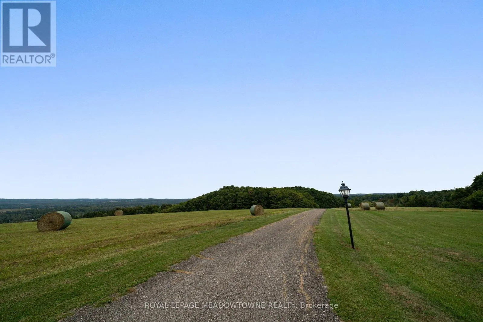 2097 GRANGE SIDE ROAD