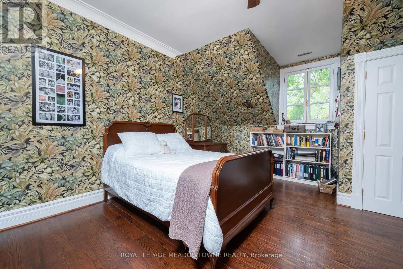 2097 GRANGE SIDE ROAD