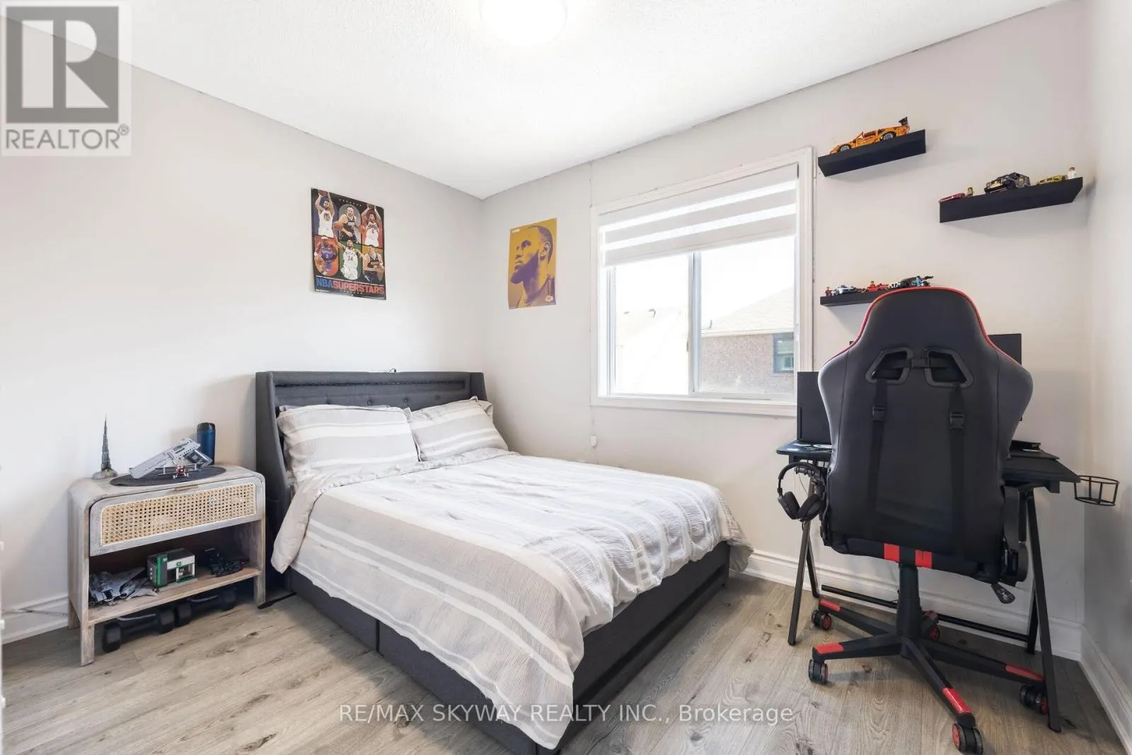 1570 CARTWRIGHT CRESCENT