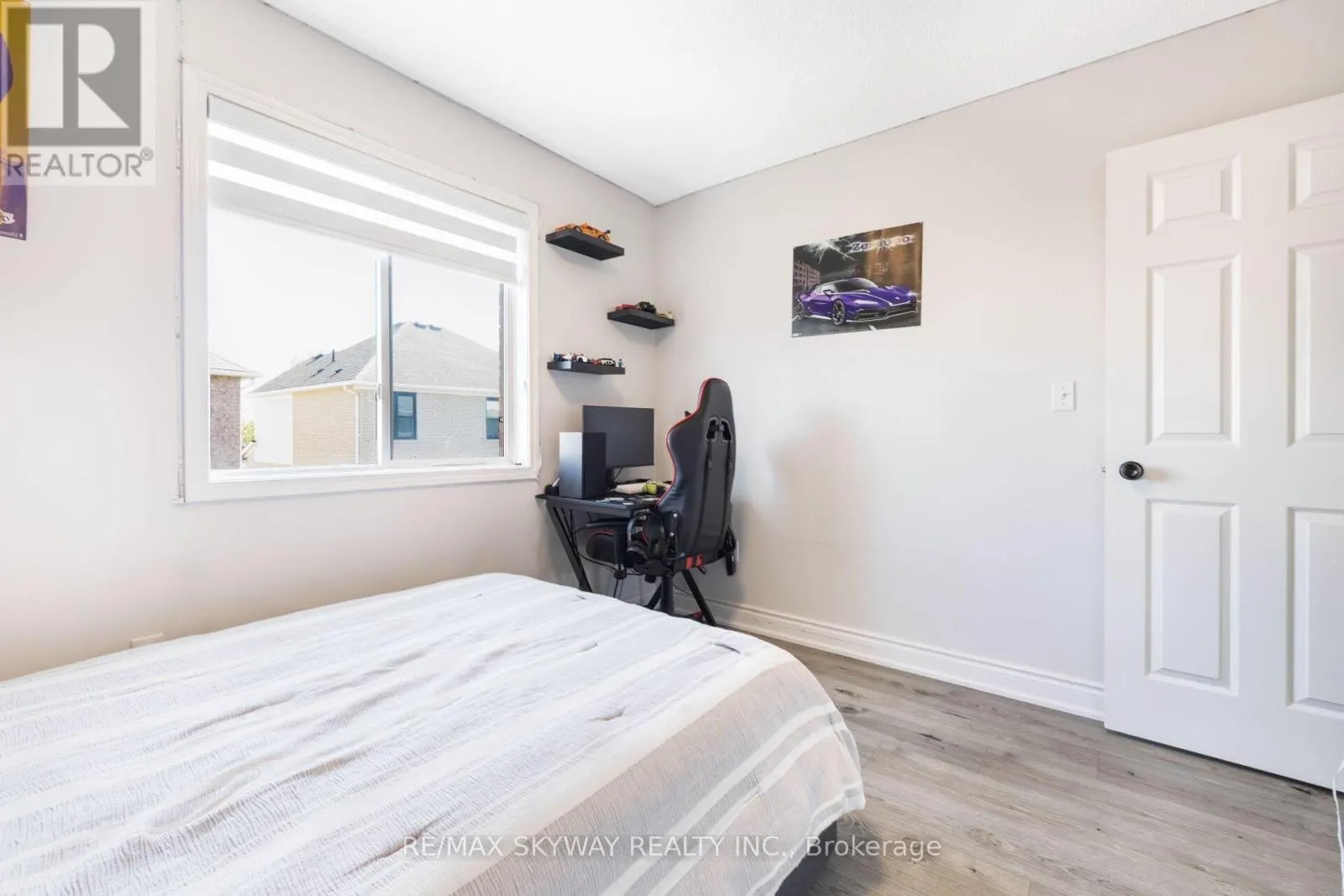 1570 CARTWRIGHT CRESCENT
