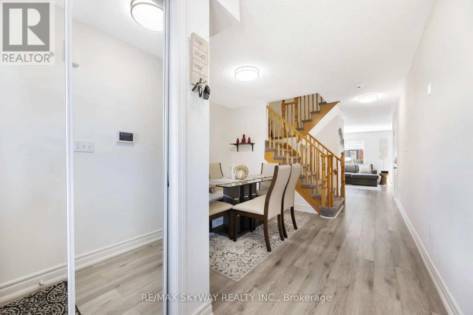1570 CARTWRIGHT CRESCENT