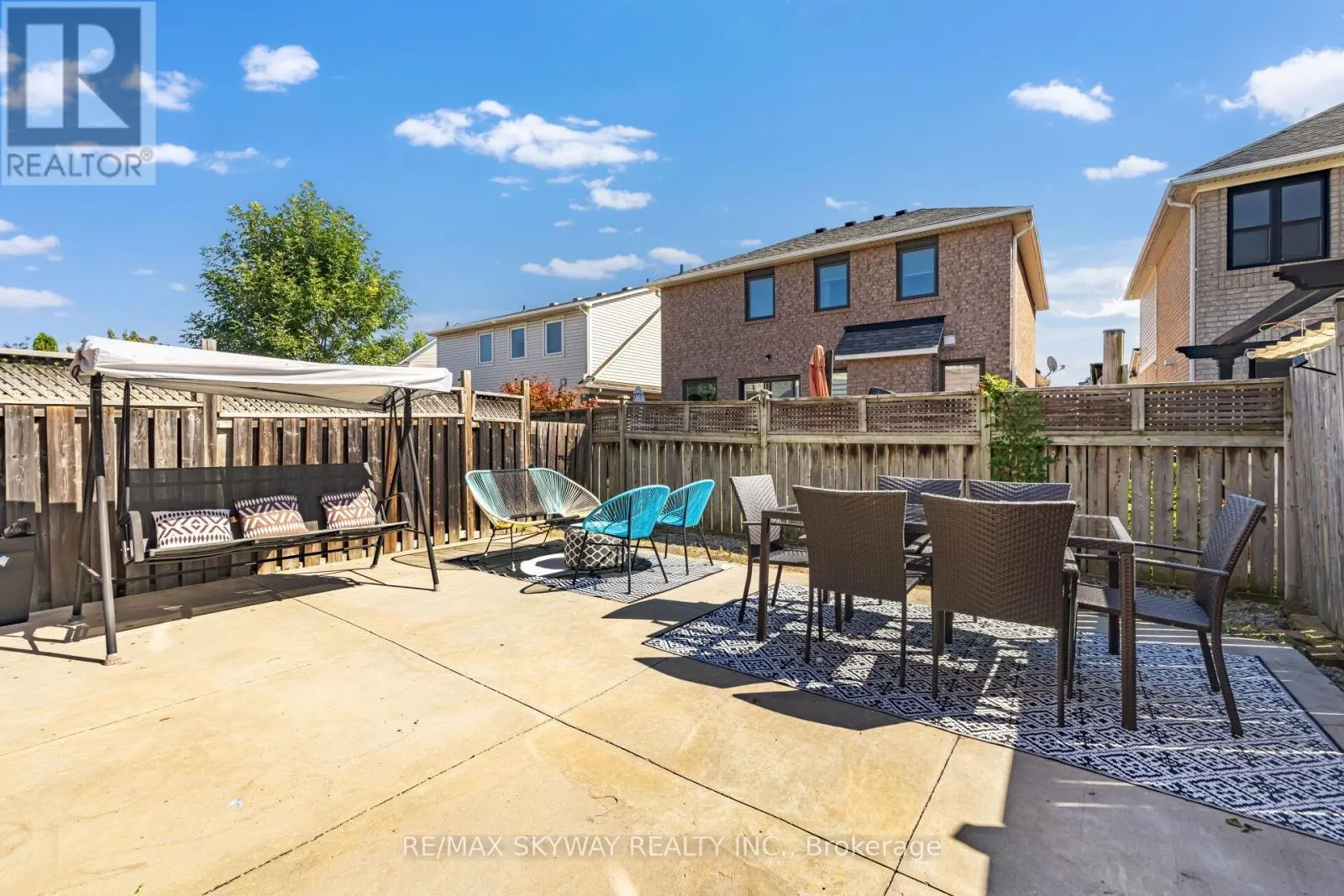 1570 CARTWRIGHT CRESCENT