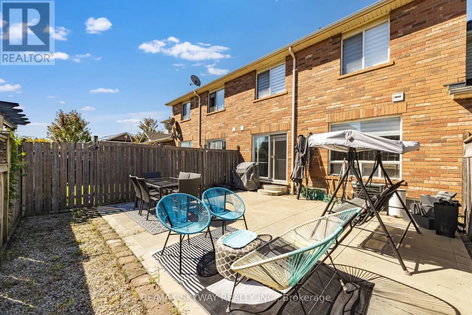 1570 CARTWRIGHT CRESCENT