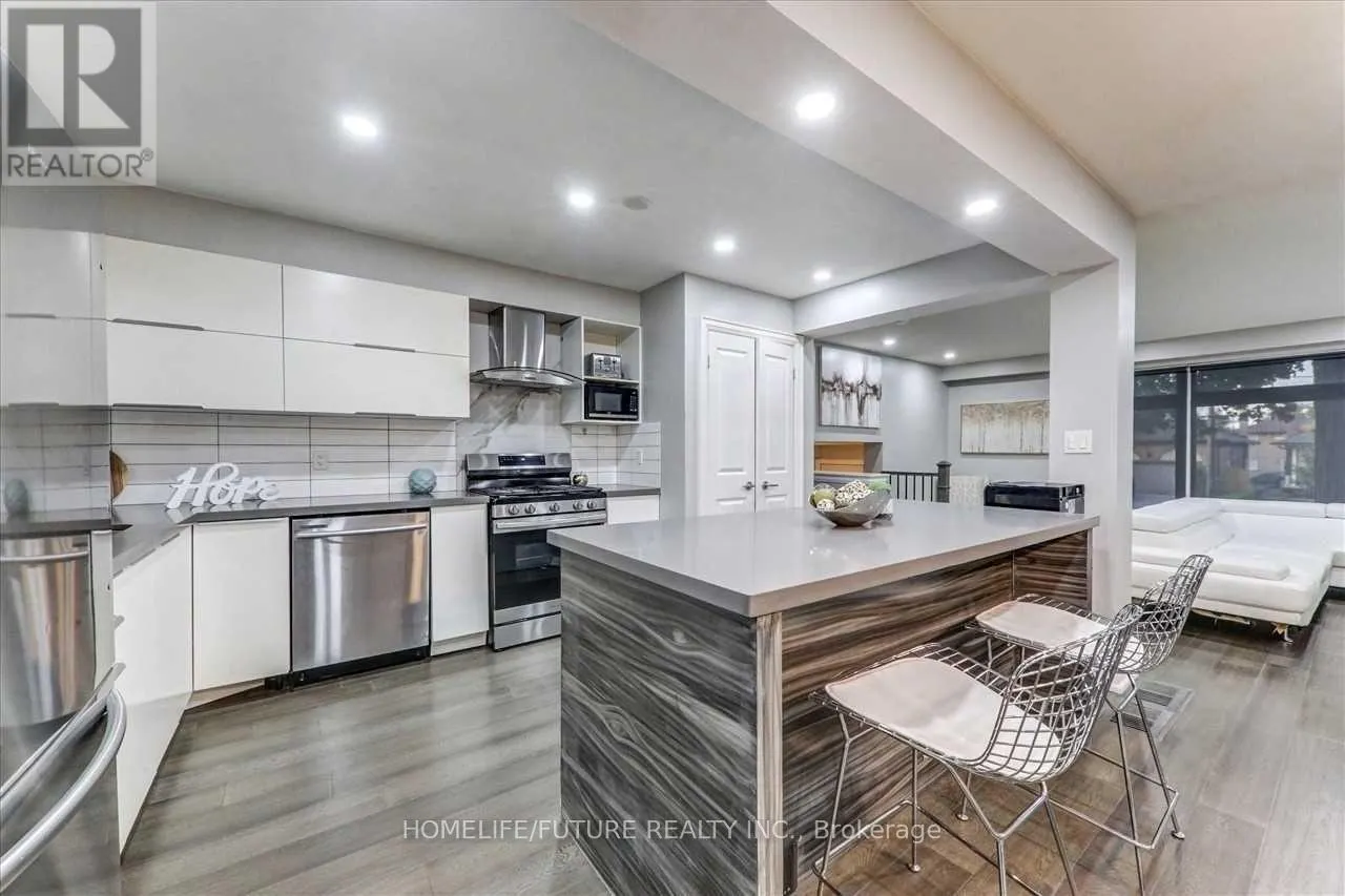 20 BRANTLEY CRESCENT