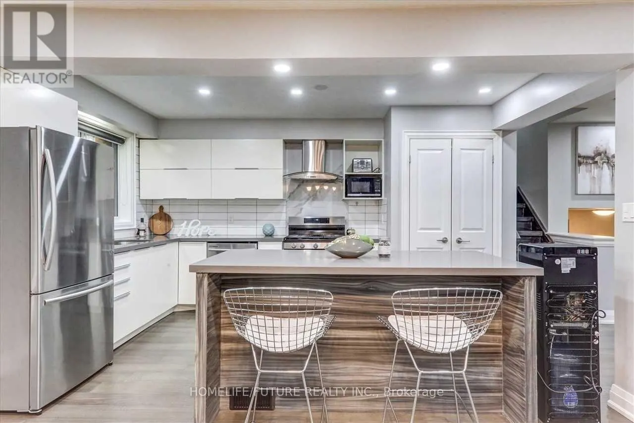 20 BRANTLEY CRESCENT