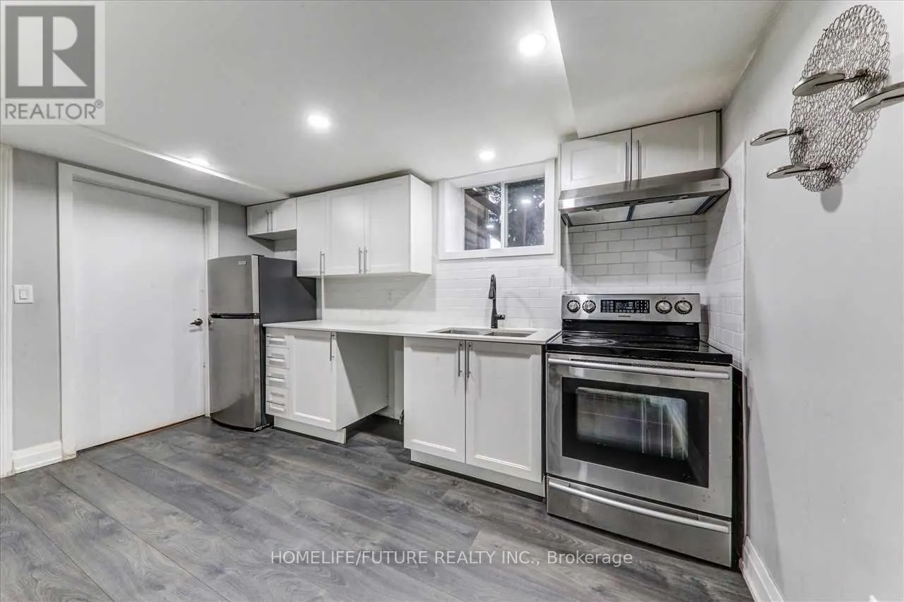 20 BRANTLEY CRESCENT
