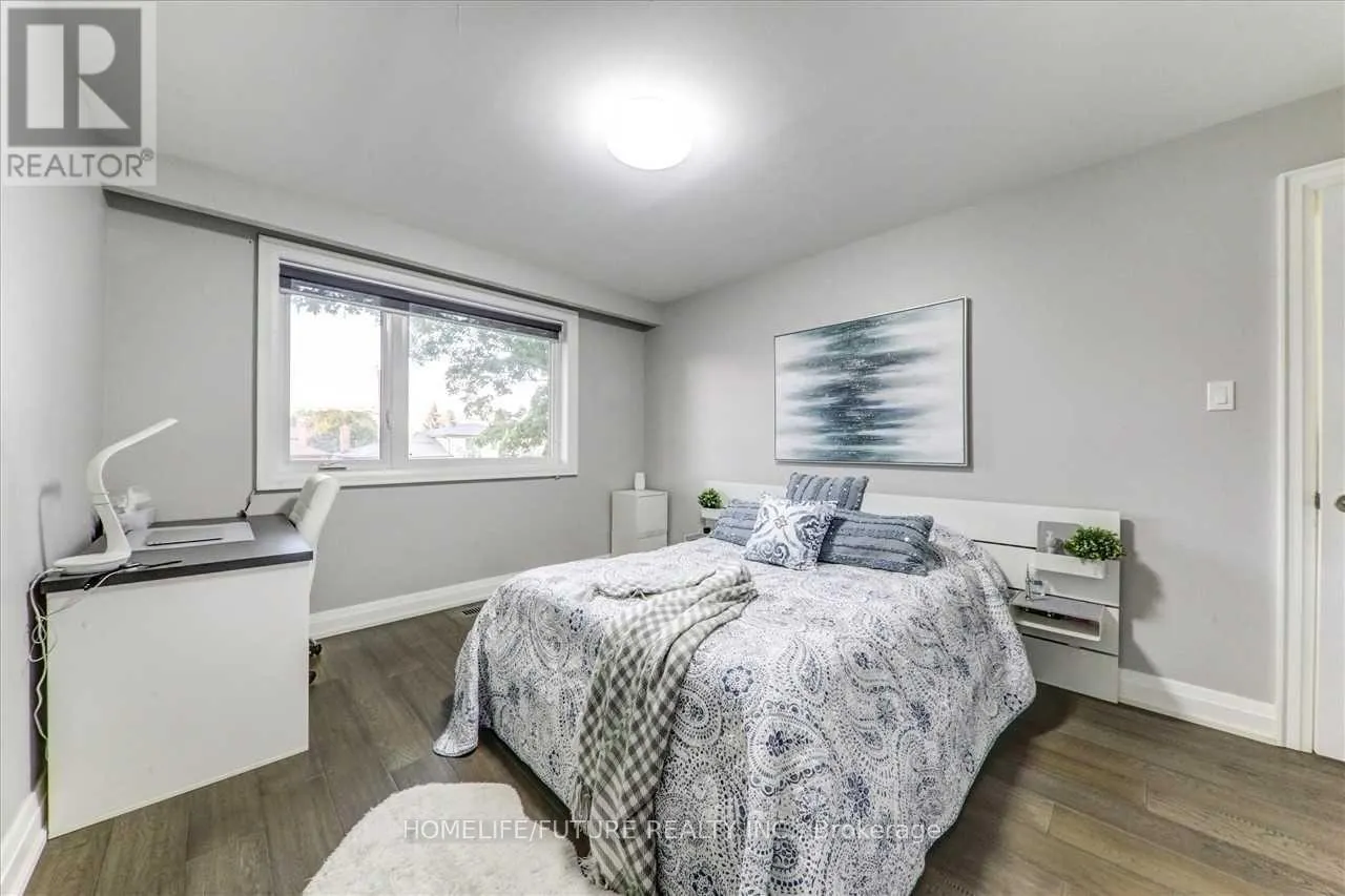 20 BRANTLEY CRESCENT