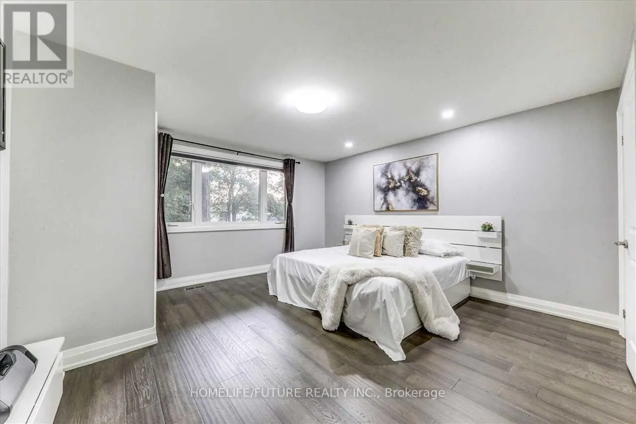 20 BRANTLEY CRESCENT