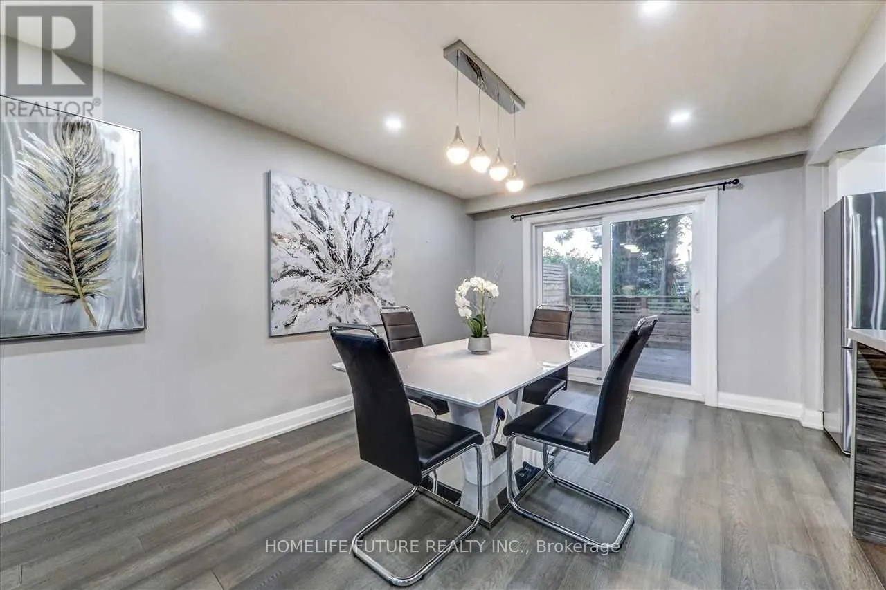 20 BRANTLEY CRESCENT